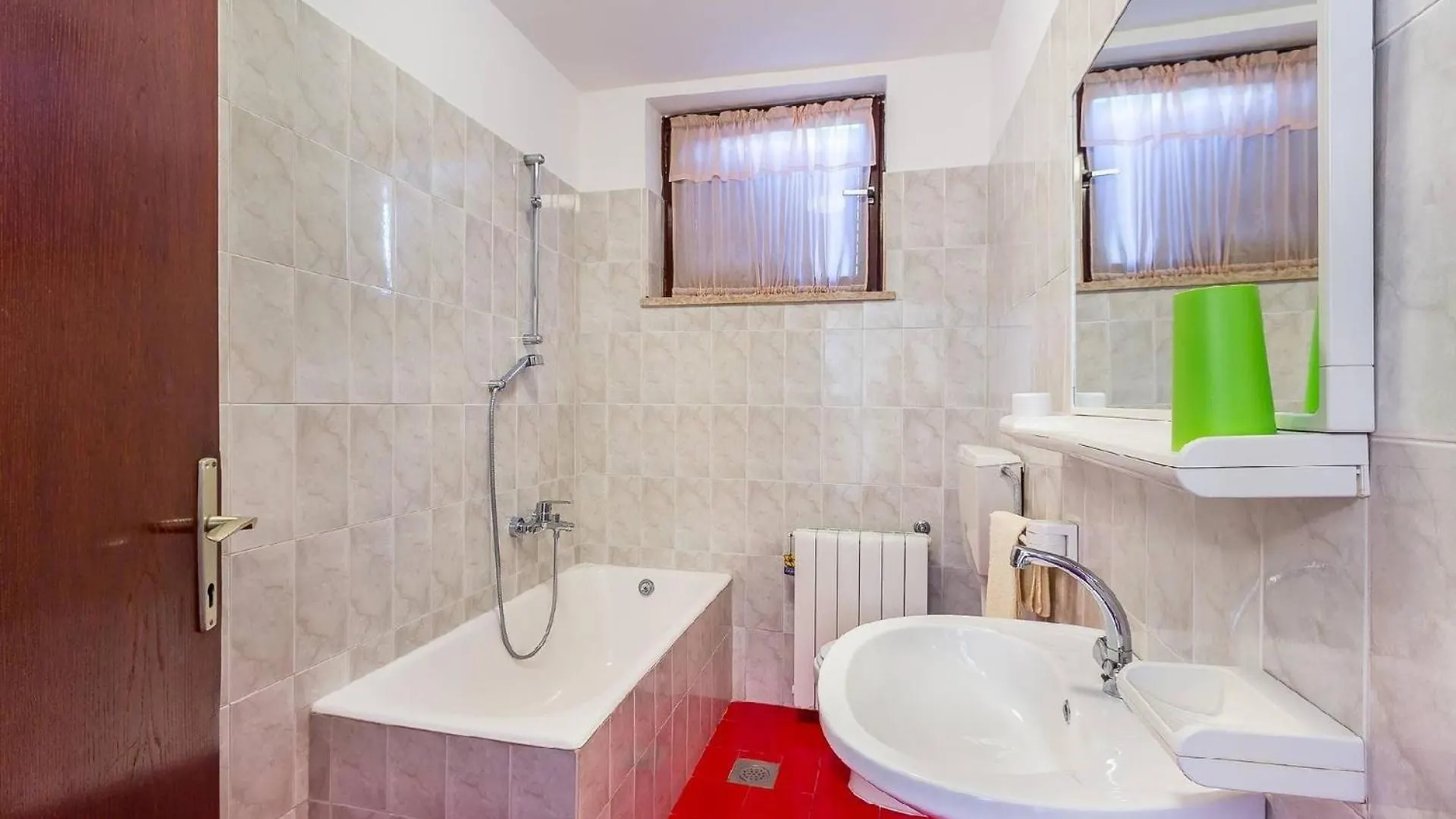 Ferienwohnung Fuer 6 Personen Ca 90 Qm In Banjole, Istrien Istrische Riviera