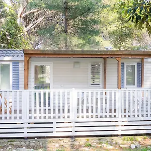 Mobile Homes Pine Sea Kemping